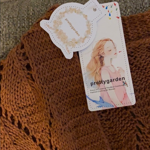 NWT Long knitted cardigan. - Picture 7 of 7